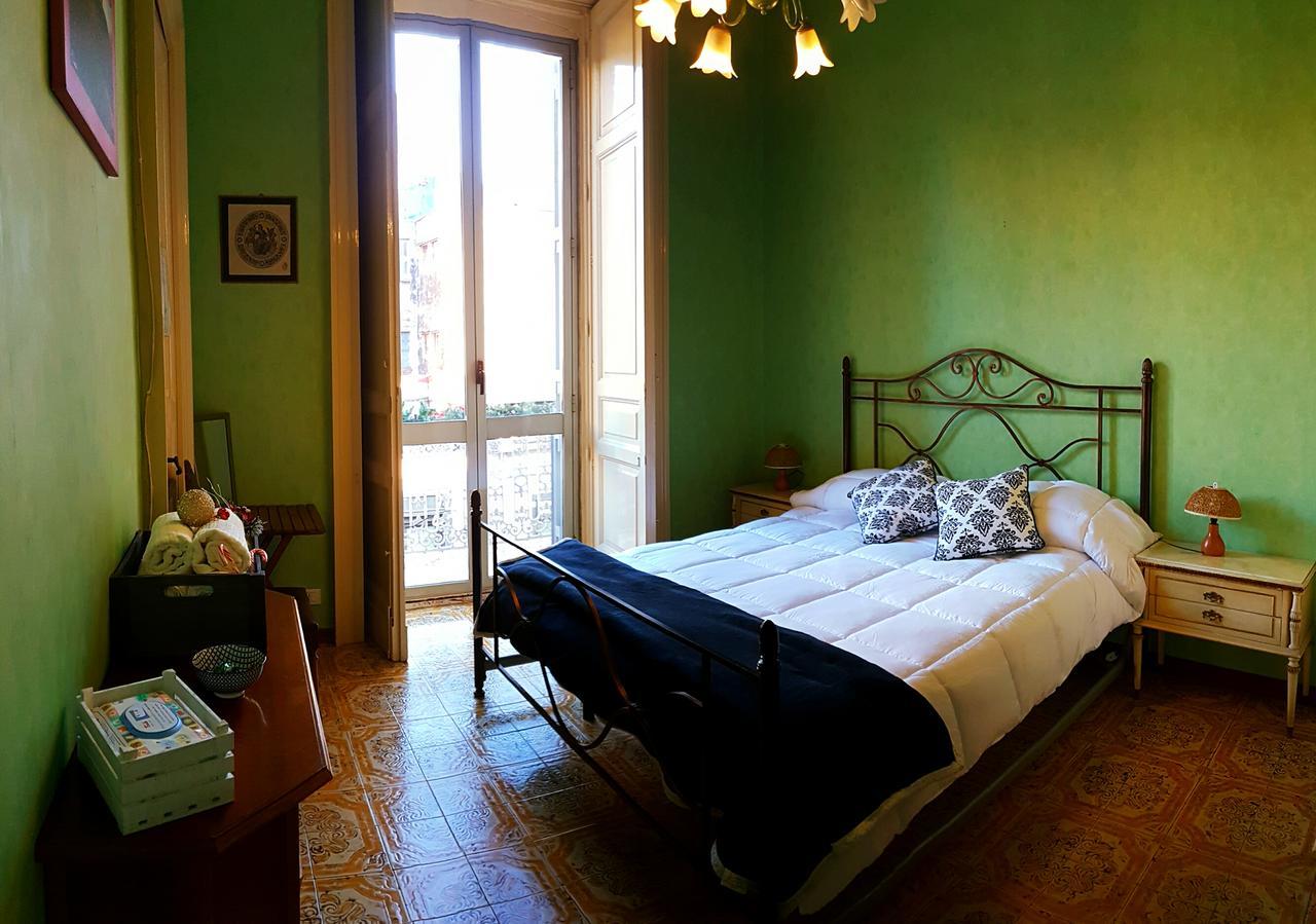 Bed & Breakfast Dream 117